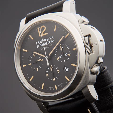 luminor panerai daylight watch price.